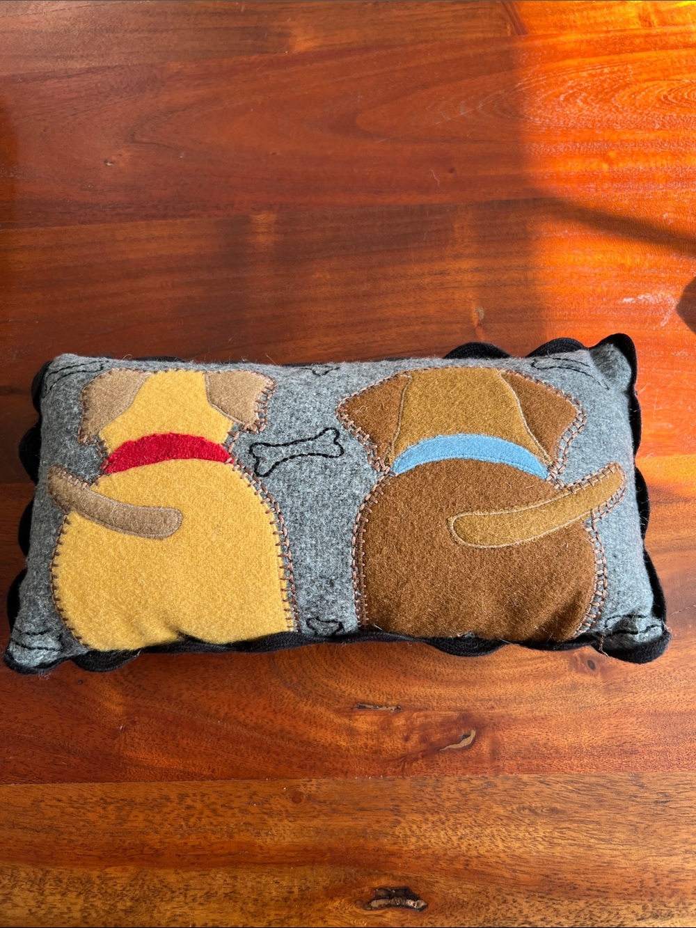 Two dog mini pillow 12 x 7